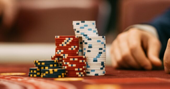 Building a Mindful Community in Poker